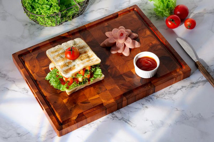 Ưu điểm của thớt gỗ teak