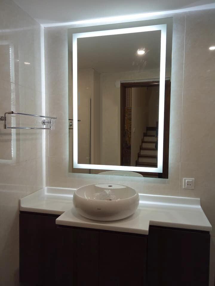 Gương nhà tắm kích thước 60cm x 80cm