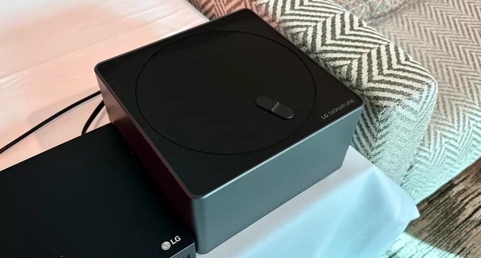Công nghệ Zero Connect trên TV LG M3
