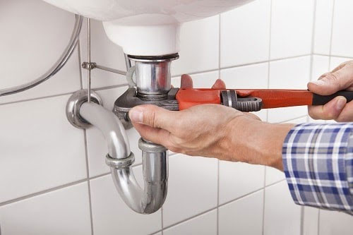 Lưu ý khi tháo lắp vòi nước bồn rửa mặt để sửa chữa, thay mới