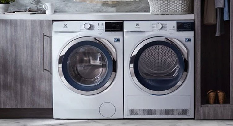 Tạm dừng chương trình máy sấy Electrolux EDV754H3WB