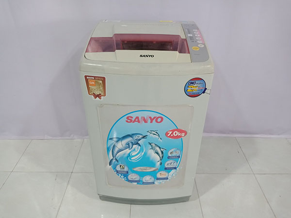 Máy giặt Sanyo báo lỗi E9 20 là lỗi gì và cách sửa
