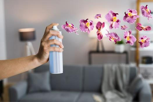 Chai xịt phòng loại nào thơm?