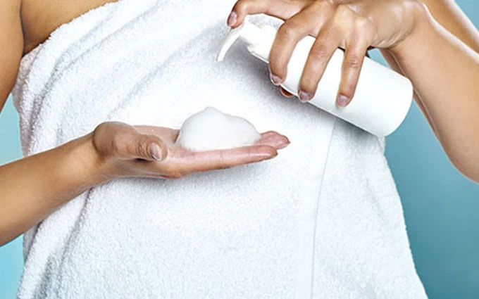 Lưu ý khi sử dụng dung dịch vệ sinh