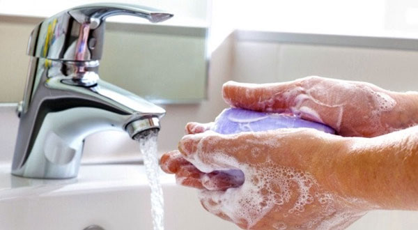 Cách sử dụng dung dịch vệ sinh phụ nữ