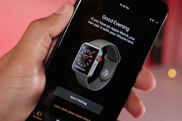 Cách ghép đôi Apple Watch với iPhone khác