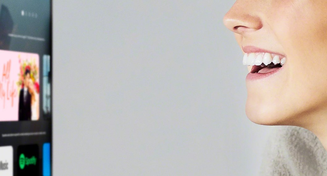 Điều khiển bằng giọng nói với trợ lý ảo