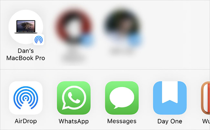 Nhấn tiếp Phương thức ưa thích của bạn → Gửi số liên lạc đến thiết bị iPhone mới → Nhấn Accept rồi lưu số liên lạc vào thiết bị