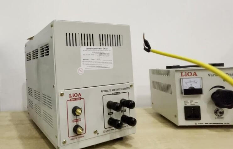 Lắp đặt thiết bị ổn áp để sửa lỗi máy giặt Electrolux nháy đèn Start