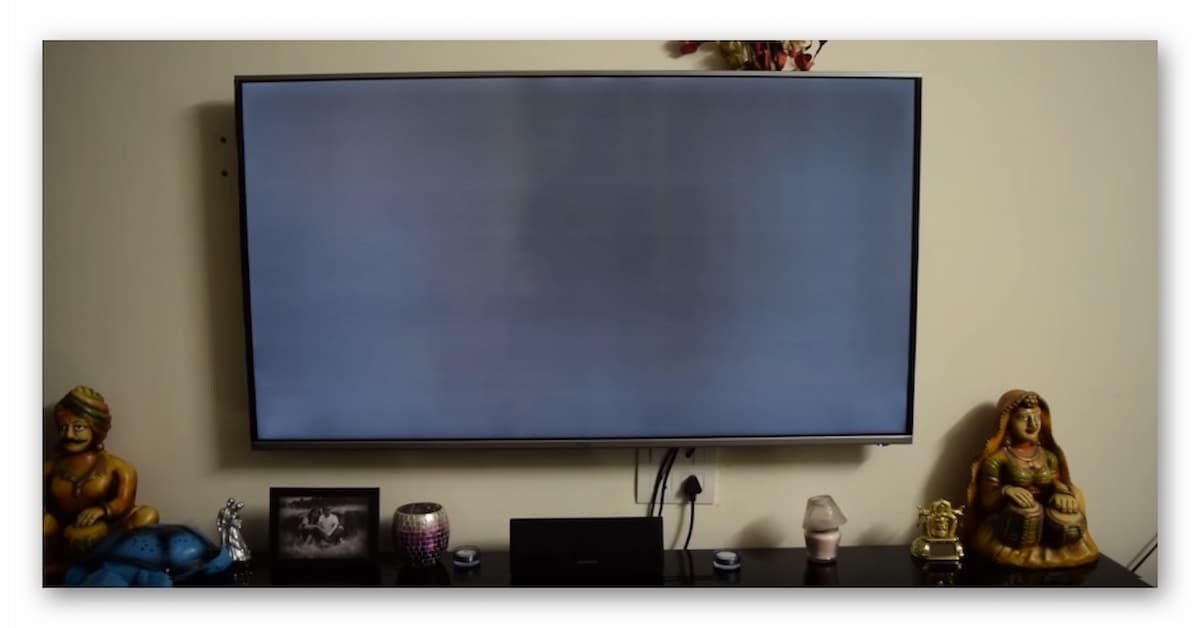 Tivi TCL bị đen màn hình nhưng vẫn có tiếng là lỗi gì?