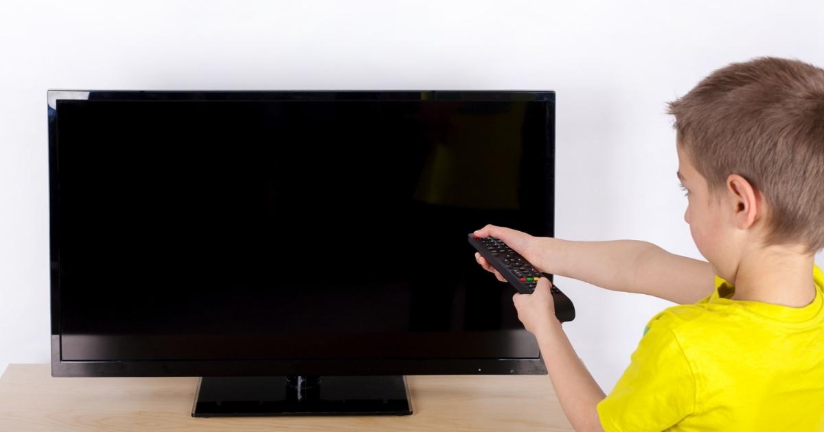 Nguyên nhân tivi TCL bị đen màn hình vẫn có tiếng