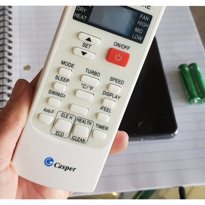 Điều khiển hỏng hoặc hết pin khiến điều hòa Casper bật không lên