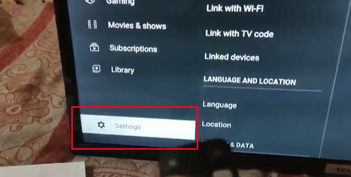 Cách cài đặt tiếng Việt cho YouTube trên tivi TCL