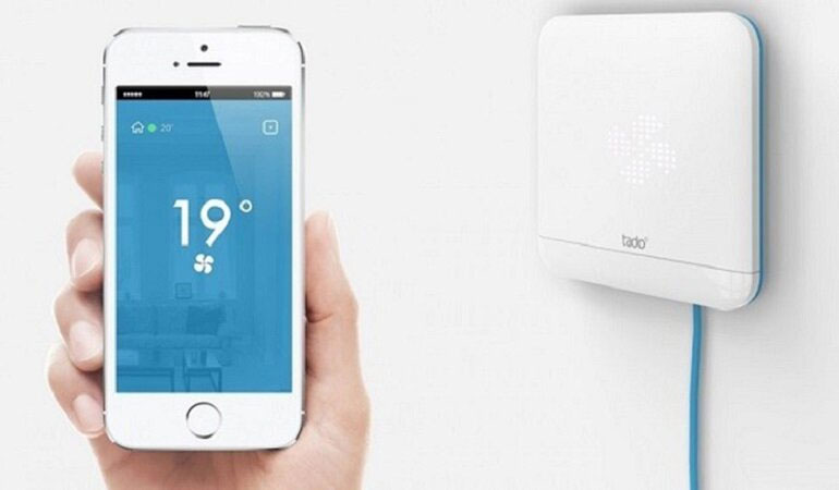 Cách bật máy lạnh Nagakawa không cần remote: Sử dụng app trên điện thoại thông minh