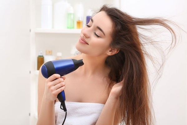 Máy sấy tóc là gì?