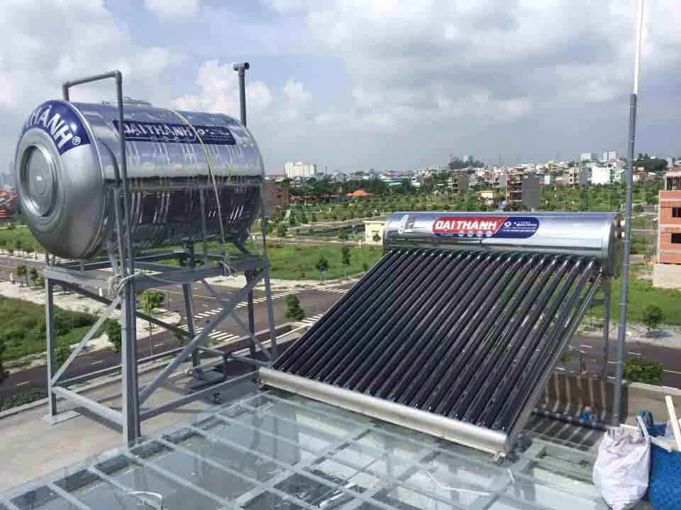 Tại sao nên lắp cả 2 thiết bị thái dương năng và bình nóng lạnh
