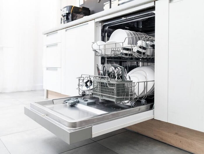 Máy rửa chén với thiết kế hiện đại