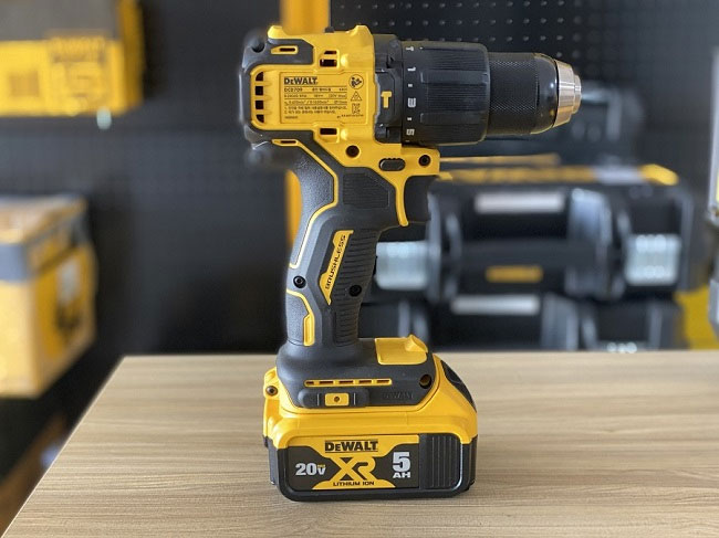 Máy khoan Dewalt có tốt không?