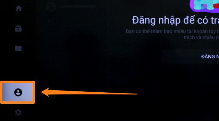 Chọn phần đăng nhập ở bên trái màn hình