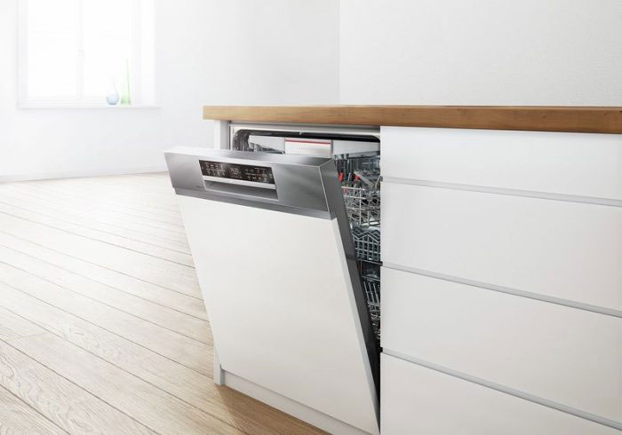 Máy rửa bát Bosch nháy đèn liên tục trên màn hình hiển thị là bị gì