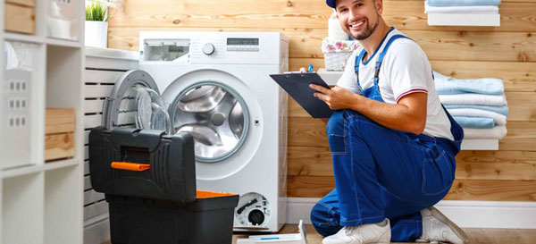Máy giặt kêu kẹt kẹt, lạch cạch do một bộ phận nào đó bị hỏng