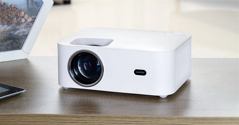Máy chiếu có được mang lên máy bay không?