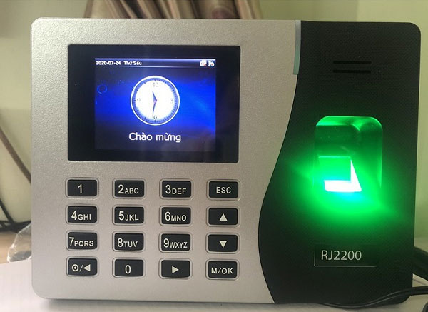 Cách sửa máy chấm công bị sai giờ