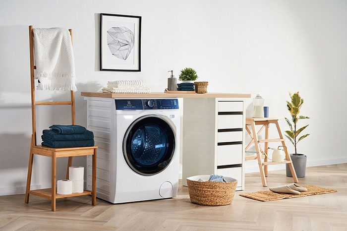 So sánh máy giặt Samsung và Electrolux