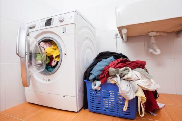Máy sấy quần áo tự ngắt là lỗi gì?