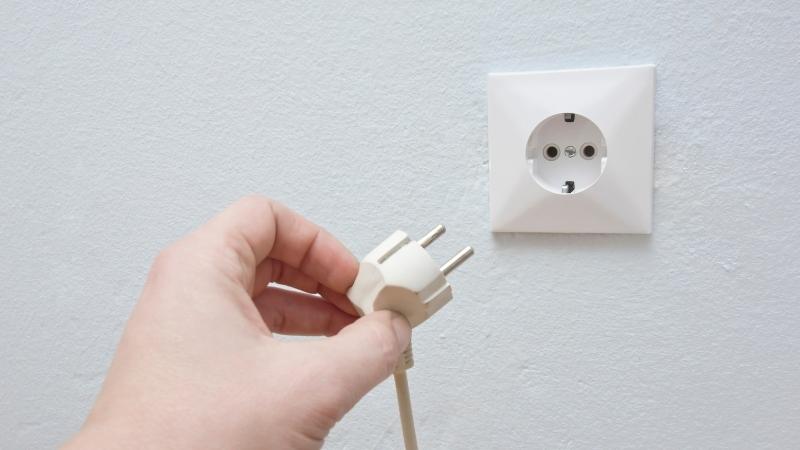 Nguyên nhân máy sấy quần áo đang sấy thì tắt