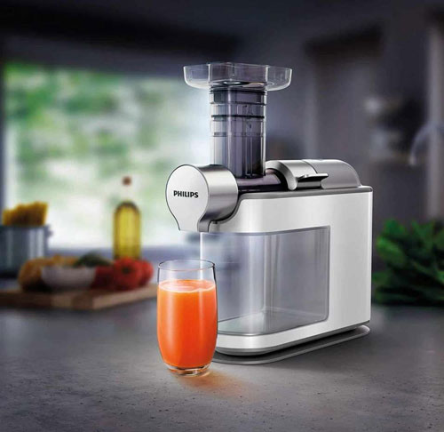 nên mua máy ép chậm Philips hay Panasonic