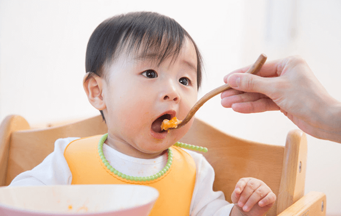 Máy xay cho bé ăn dặm là gì? Có nên dùng không?