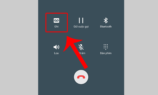 Nhấn vào nút ghi để bắt đầu ghi âm cuộc gọi trên điện thoại Android