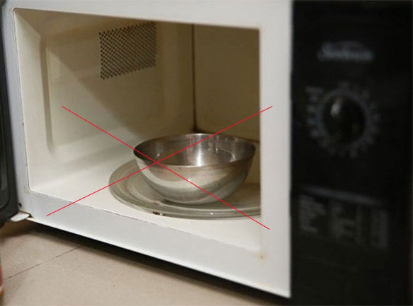 Nguyên nhân và cách xử lý lò vi sóng bị đánh lửa?