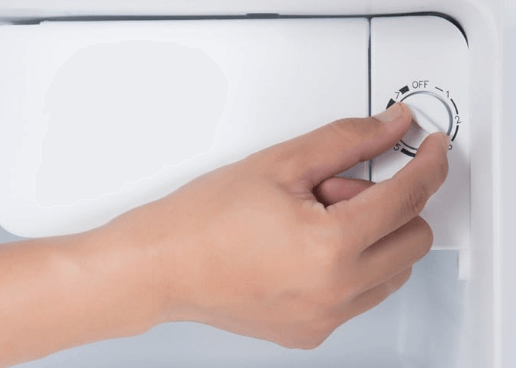 Điều chỉnh nhiệt độ làm lạnh trong tủ lạnh sao cho phù hợp