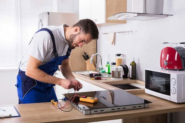 Bếp từ không lên điện do bộ phận xử lý an toàn của bếp bị lỗi