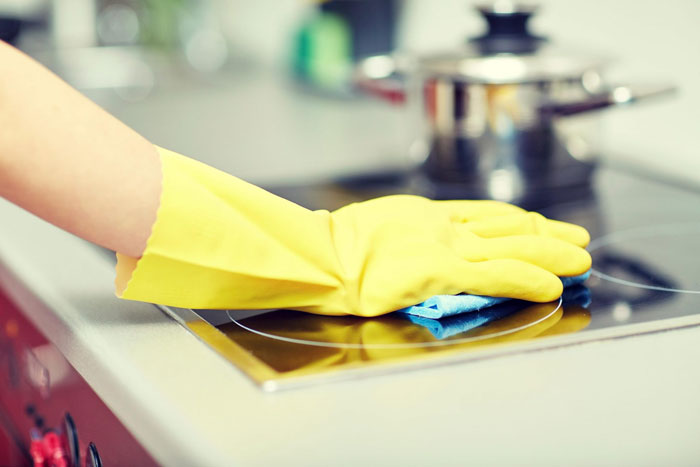 Cách vệ sinh bếp từ Hafele