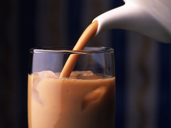 Sử dụng cafe sữa để loại mùi nhựa của nồi chiên không dầu
