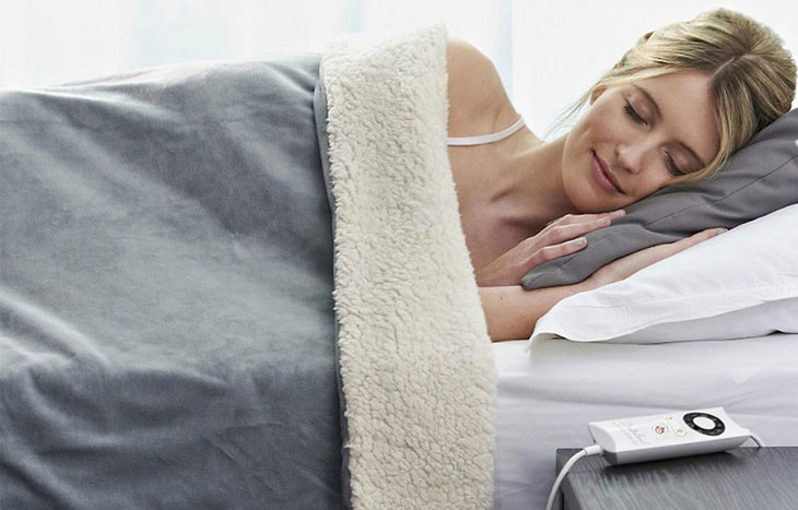 Tác dụng của chăn điện: Giúp giảm căng thẳng, mệt mỏi
