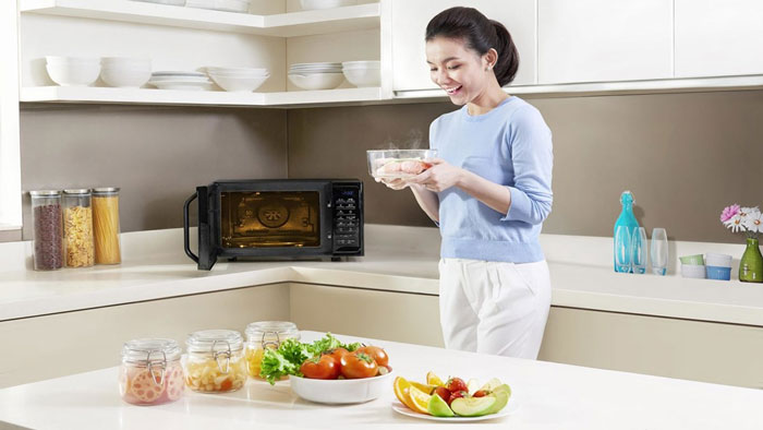 Ưu nhược điểm của lò vi sóng