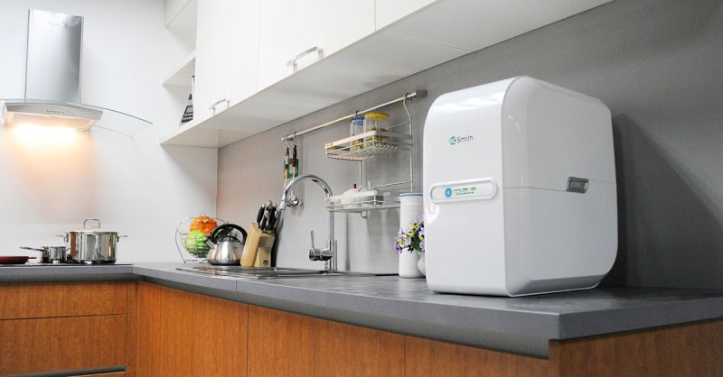 Máy lọc nước AO Smith có bình chứa