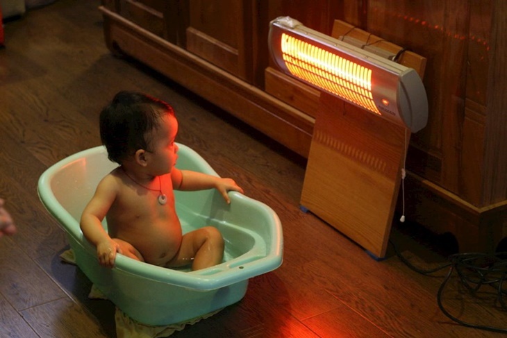 Máy sưởi cho trẻ sơ sinh có những loại nào?