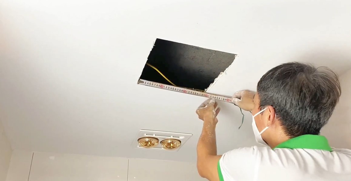 Cách lắp đặt đèn sưởi nhà tắm âm trần