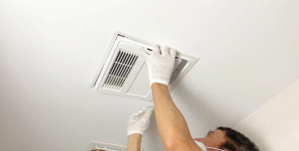 Hướng dẫn lắp bóng sưởi nhà tắm