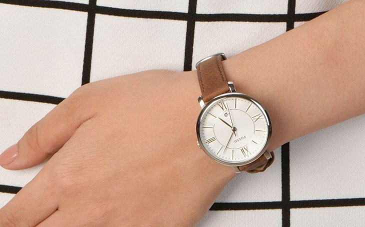 Quartz watch là gì - tìm hiểu cấu tạo bên ngoài