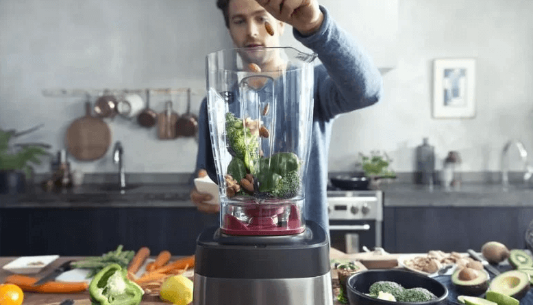 Máy xay sinh tố công nghiệp có công suất lớn