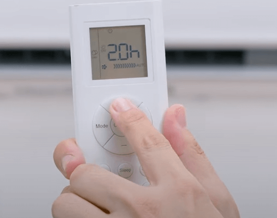 Nhấn vào nút +/- trên điều khiển để tăng/giảm thời gian hẹn giờ tắt