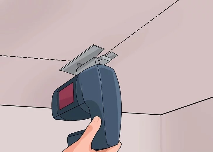Cắt lỗ để lắp quạt