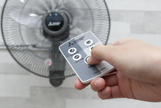 Tại sao nên chọn quạt treo tường điều khiển từ xa?