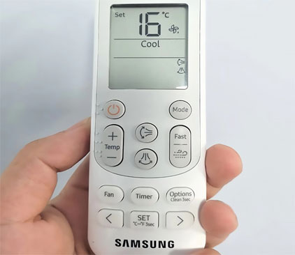 hình ảnh điều khiển điều hòa Samsung mẫu 1